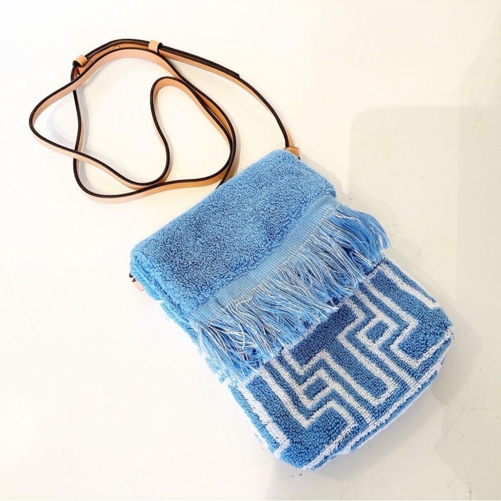 NWT Tory Burch TTowel Terry Cloth Phone Crossbody bag - Picture 8 of 8